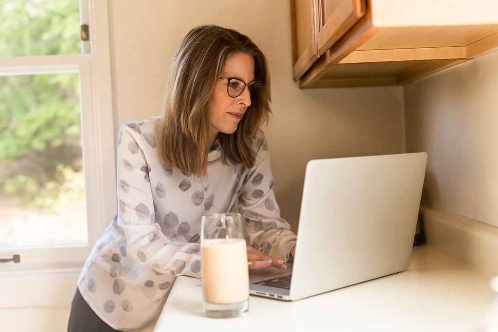 Business Woman freelancer entrepeneur